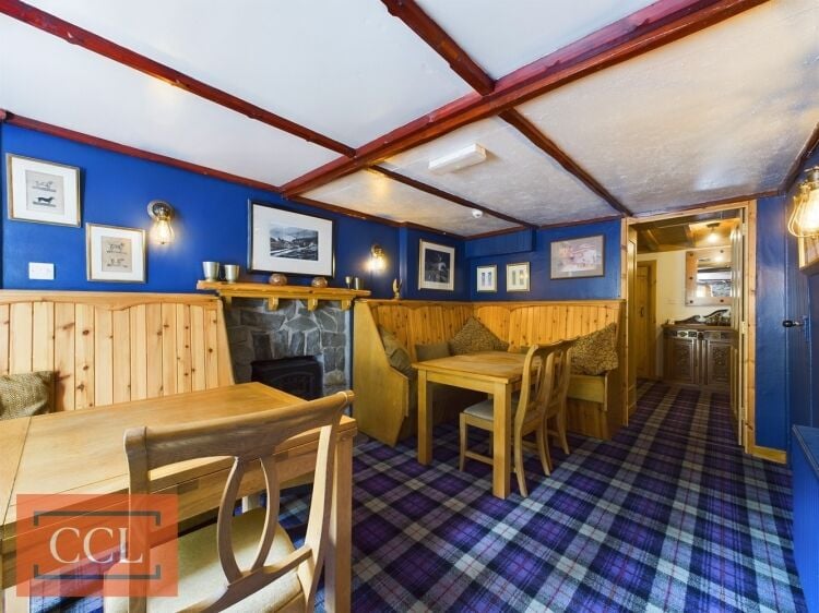 Historic Country Inn with 8 Letting Rooms Photo 6