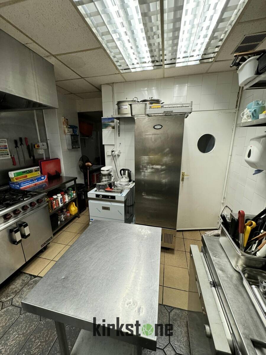 Established Greek takeaway business for sale in Wishaw town centre including fixtures and fittings Photo 6