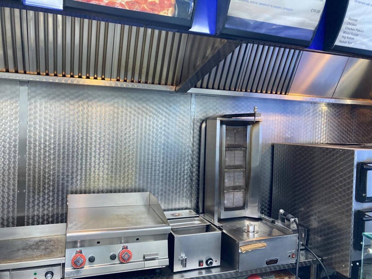 HIGH POTENTIAL Fast Food Takeaway Hawick SUBLEASE FOR SALE - Scottish Borders Roxburghshire CLASS 3 Photo 6