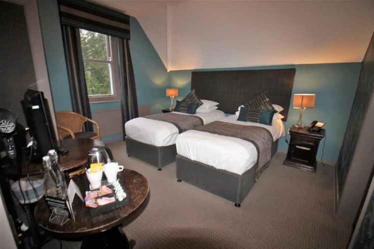 HOTEL/RESTAURANT/EVENTS VENUE
(HAS PLANNING FOR EDUCATIONAL/CARE HOME USE) Photo 6