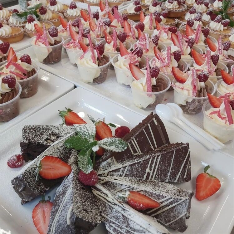 RENOWNED CATERING COMPANY Photo 6