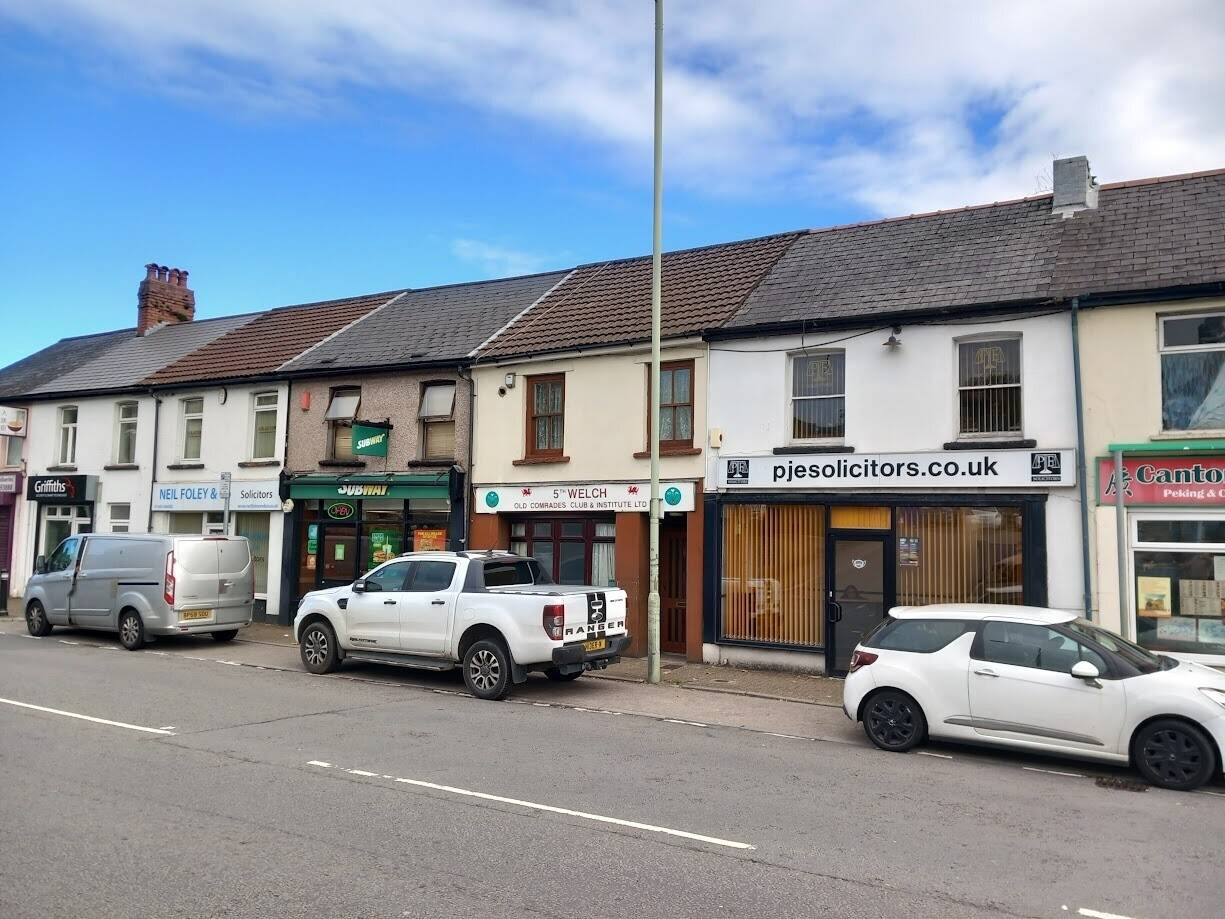 SOUTH WALES – FORMER MEMBERS’ CLUB IN BUSY COMMERCIAL LOCATION, CLOSE TO UNIVERSITY Photo 6