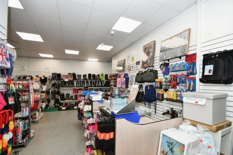 Mini Supermarket - Buxton Photo 6