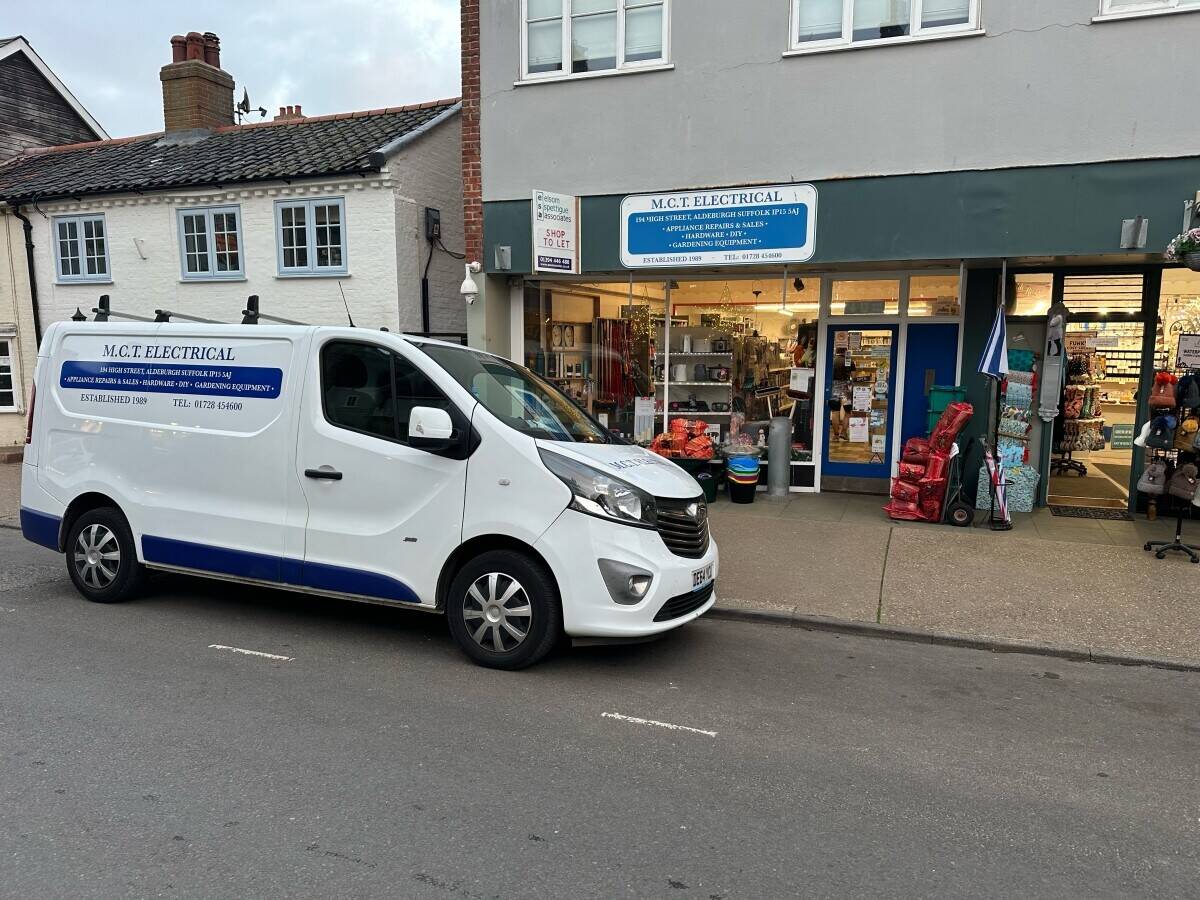Long Established Traditional Electrical Shop in prime coastal location.