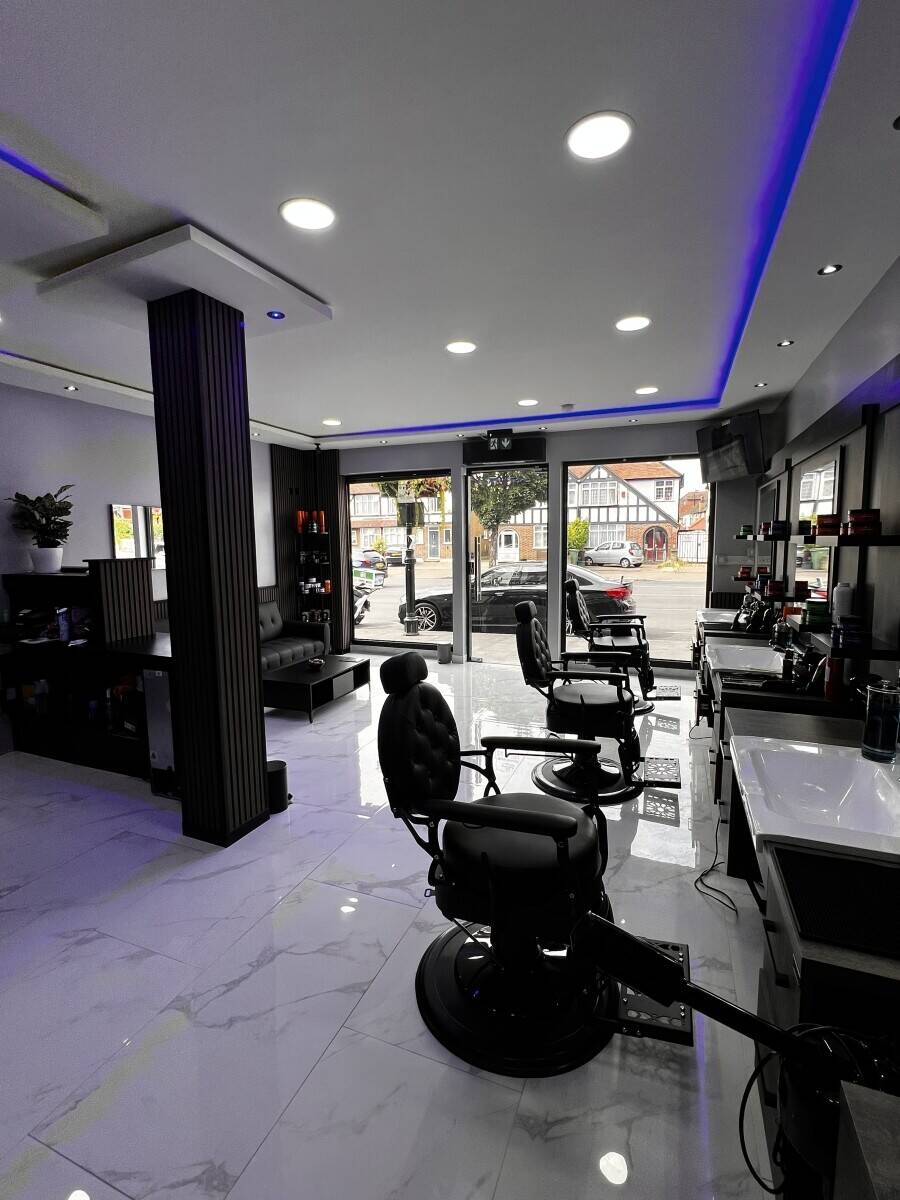 Barber shop for sale in Sutton/Wallington Photo 6