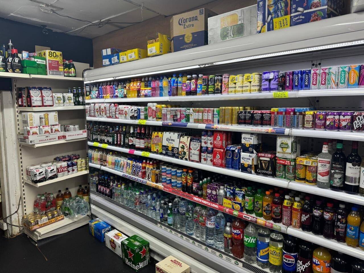 Convenience store 