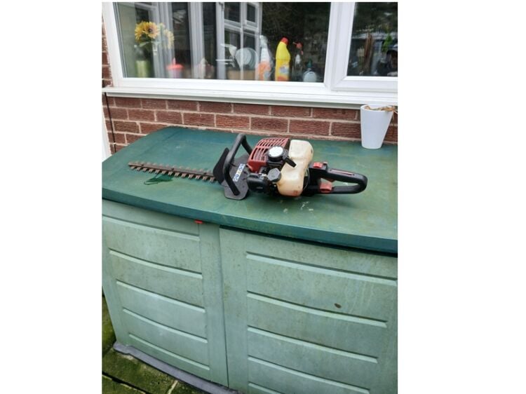 Well Established Gardening & Maintenance Business For Sale Photo 6