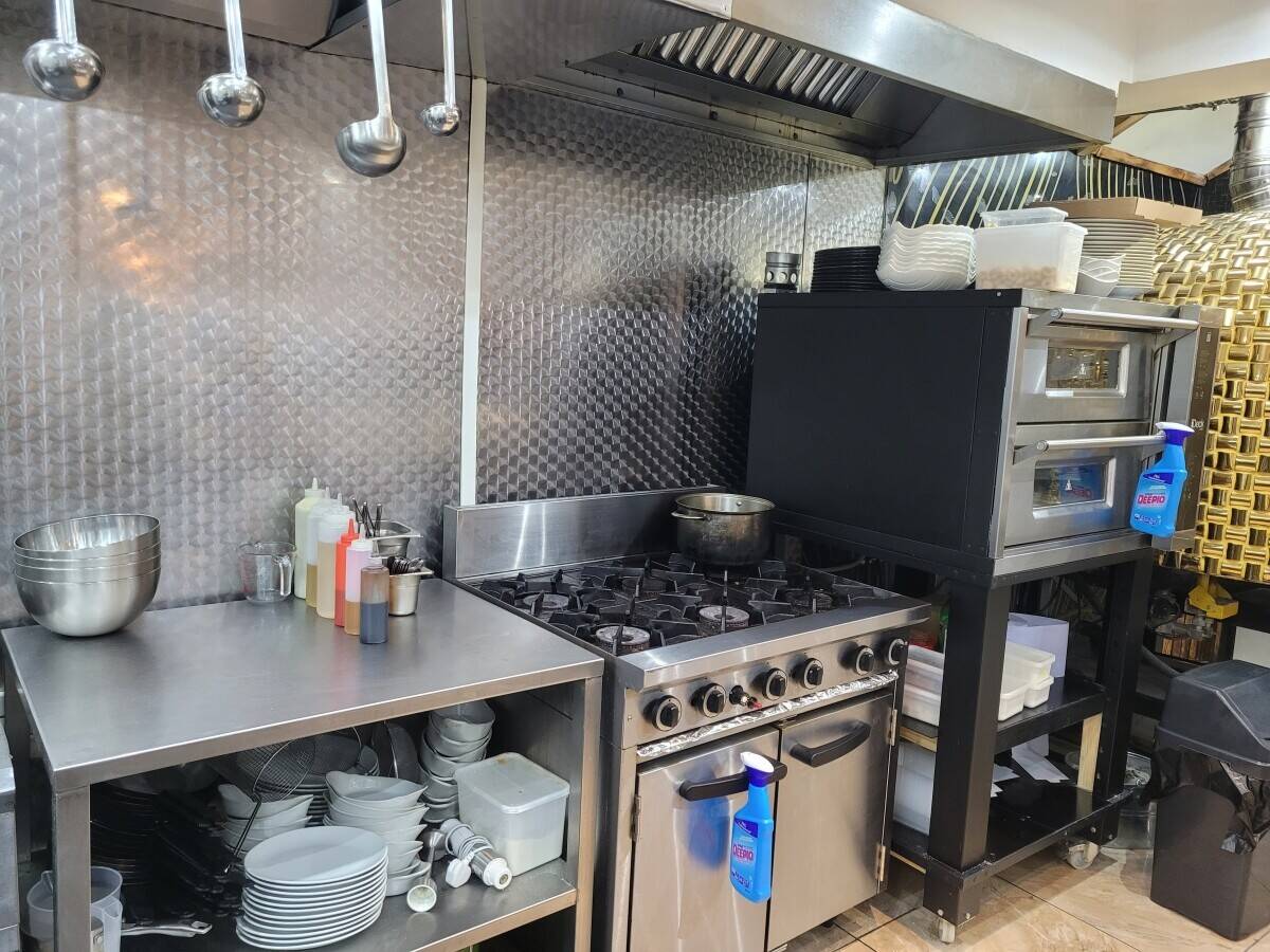 Italian restaurant and takeaway sale in Birmingham