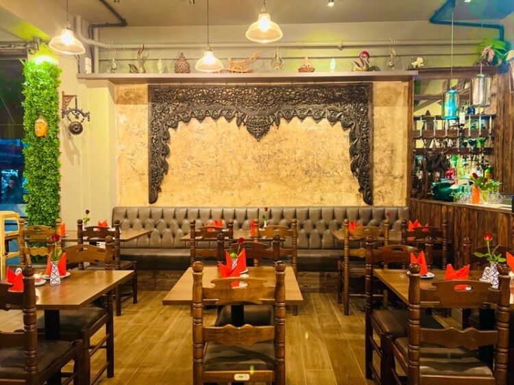 Well Established & Profitable Restaurant For Sale Photo 6