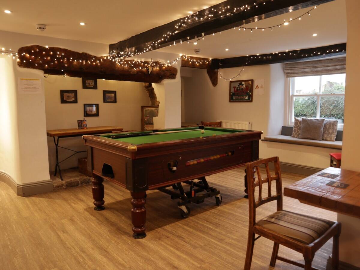 SOMERSET – REFURBISHED AND ESTABLISHED FREE HOUSE IN TOURIST VILLAGE Photo 6