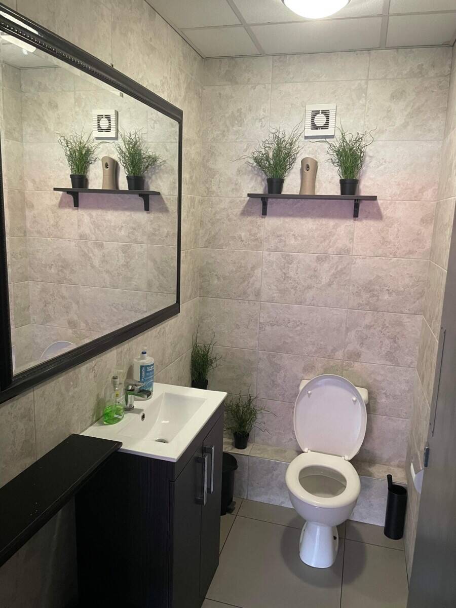 Leasehold Greek Restaurant/Takeaway for sale in Liverpool L9 Photo 6