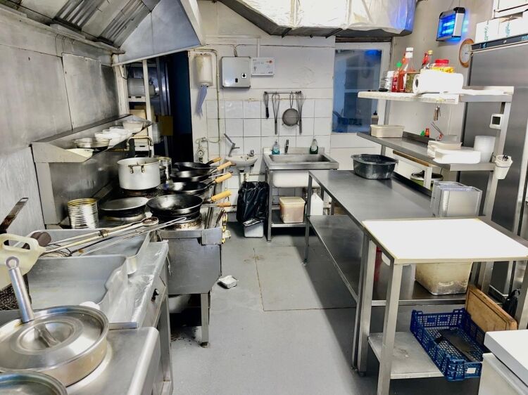 Freehold Chinese Takeaway Located  Mevagissey Cornwall Photo 6
