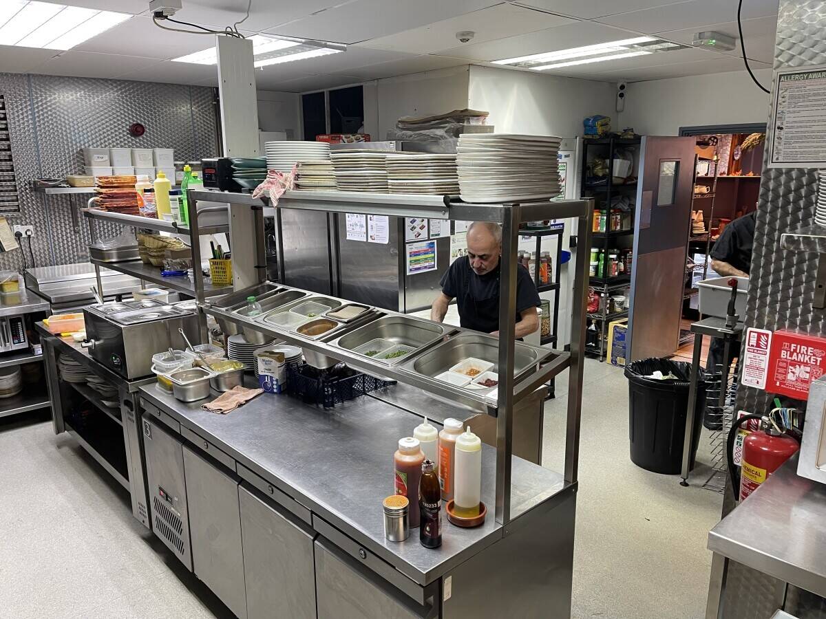 Turkish and Mediterrenean Restaurant for sale in Culcheth, Warrington Photo 6
