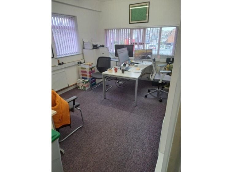 Thriving & Established Office Furniture Business for Sale – Huge Potential!