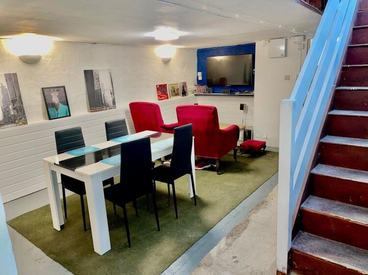Freehold Café & Coffee Bar Located In Redruth, Cornwall
