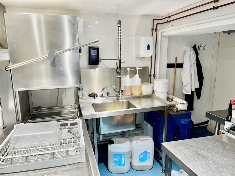 Leasehold Seafood Restaurant Located In St Ives, Cornwall