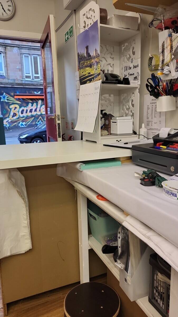 Helen's Alterations Ltd  Photo 6