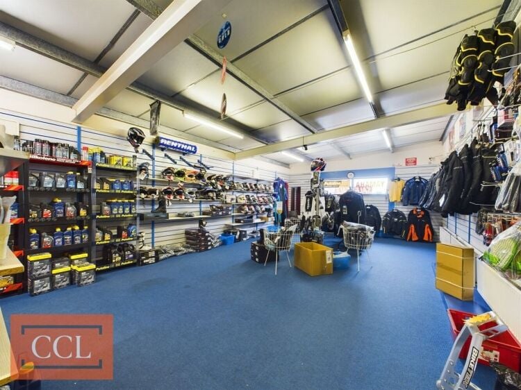 Motorcycle Sale & Repair Business in Elgin