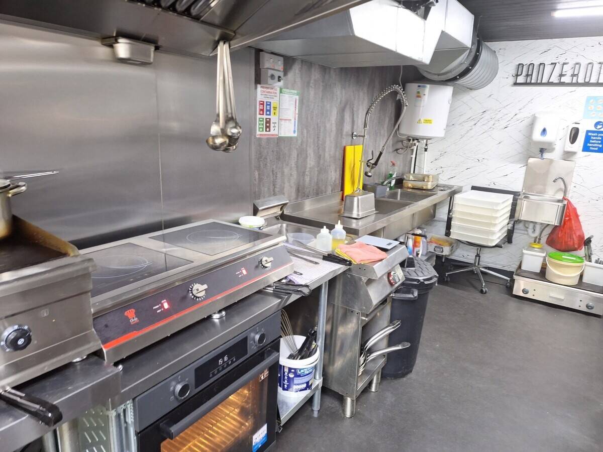Modern Mediterranean Takeaway for Sale in Preston PR1 6