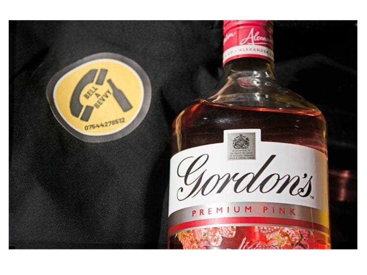 Raise a Glass to This 24/7 Alcohol Delivery Opportunity! Photo 6