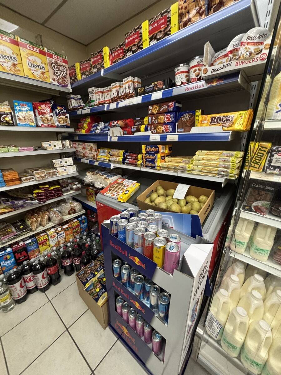 Last 15 year of the off-licence shop