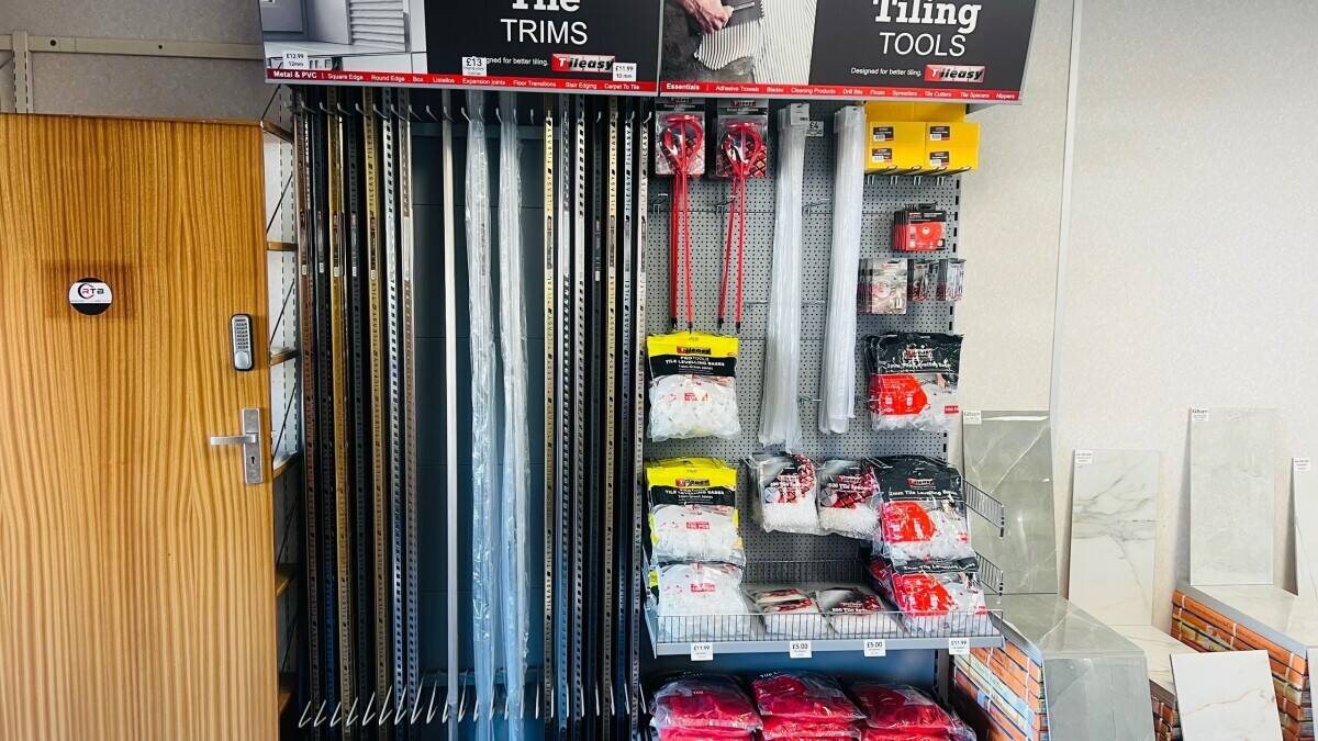 Bathoom & Tile retailer for sale