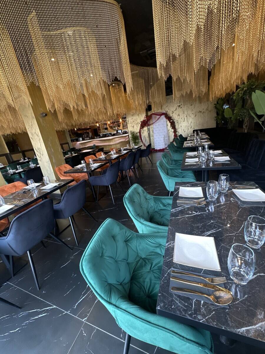 Beautiful 100-Seater Restaurant for Sale in North London – Ideal for Persian & Turkish Cuisine Photo 6