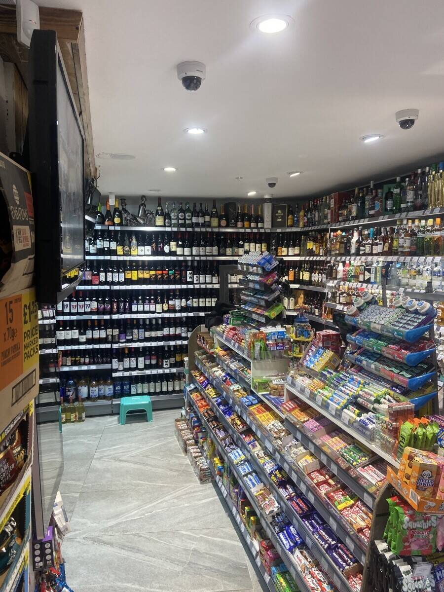 Off license and Grocery store in Tunbridge Wells Kent Photo 6