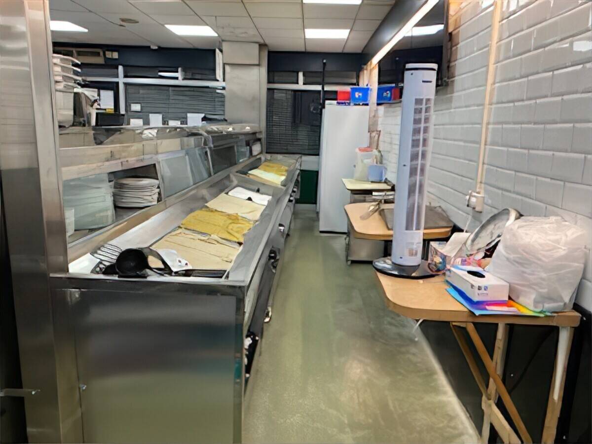 HIGH TURNOVER TRADITONAL FISH AND CHIPS TAKEAWAY AND RESTAURANT  IN NORTH EAST REGION Photo 6