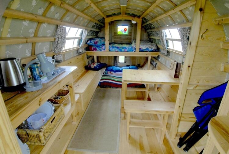 GYPSY BOWTOP CARAVAN RENTAL COMPANY