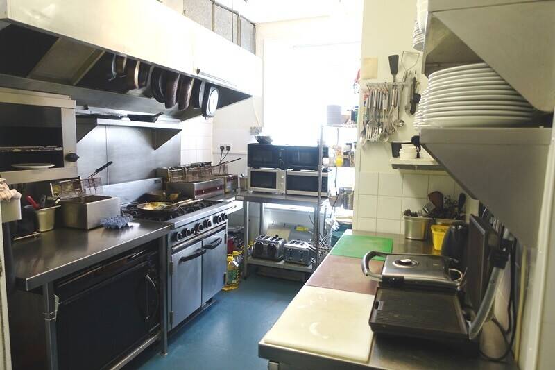 Prominent Harbourside Bar Restaurant Weymouth with Living Accommodation Photo 6
