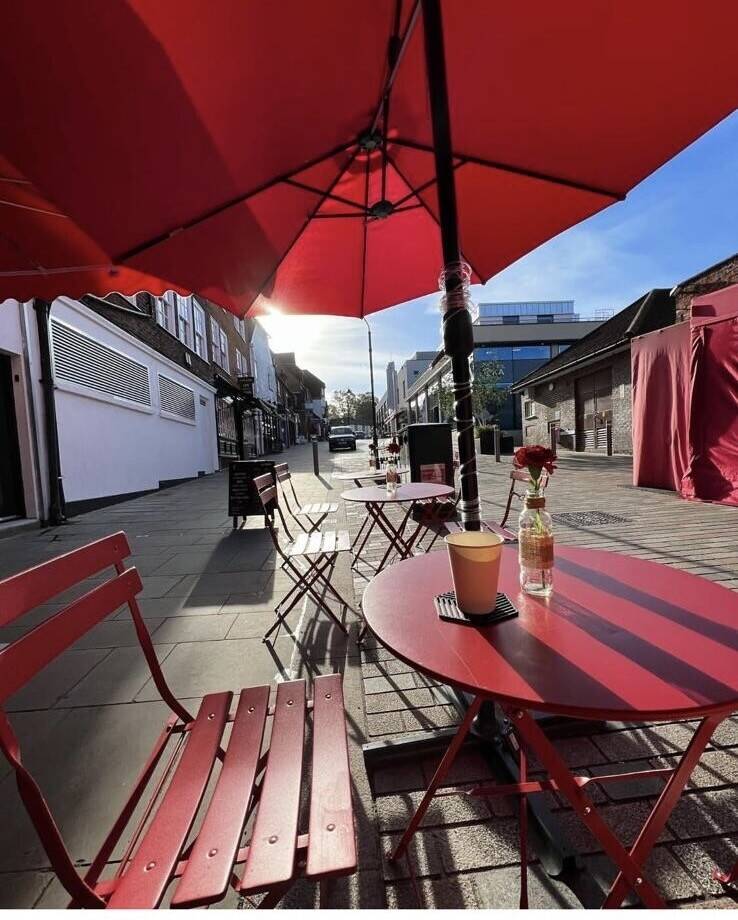 Coffee Kiosk for Sale in Guildford Photo 5