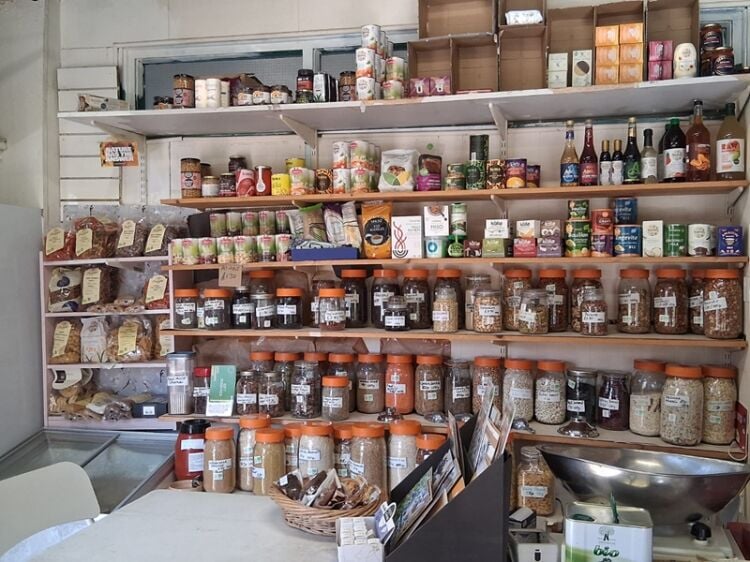 Go Green with a Dream! Organic Food Store + Flats – Freehold in Coventry