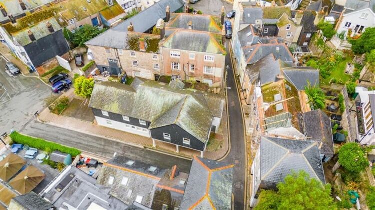 Auction Lot: Unique Development/ Investment Property in Dartmouth For Sale in Dartmouth