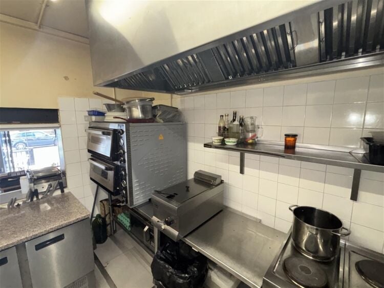 Cafe & Sandwich Bars For Sale in Leeds