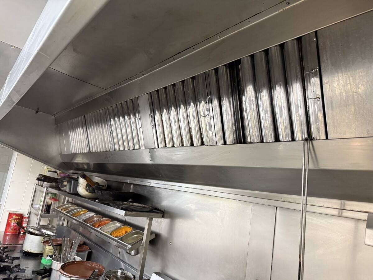 Busy Indian takeaway for sale in Widnes Cheshire