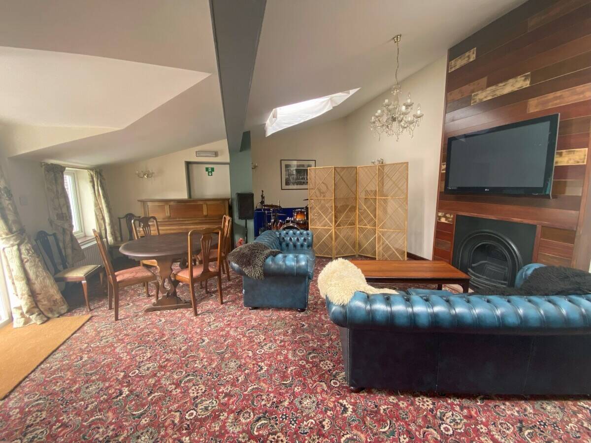 LOWER EDEN VALLEY - TRADITIONAL VILLAGE PUBLIC HOUSE WITH 2 BEDROOM HOLIDAY COTTAGE Photo 6