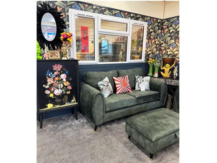 Custom Comfort – Tailor Made Sofas & Chairs Business Up for Grabs Photo 6
