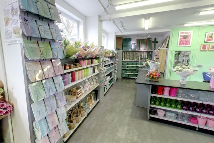 Established Freehold Florist - Aldershot