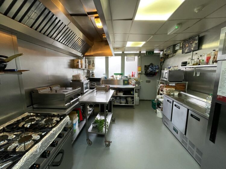Town Centre Restaurant - 42+ Covers