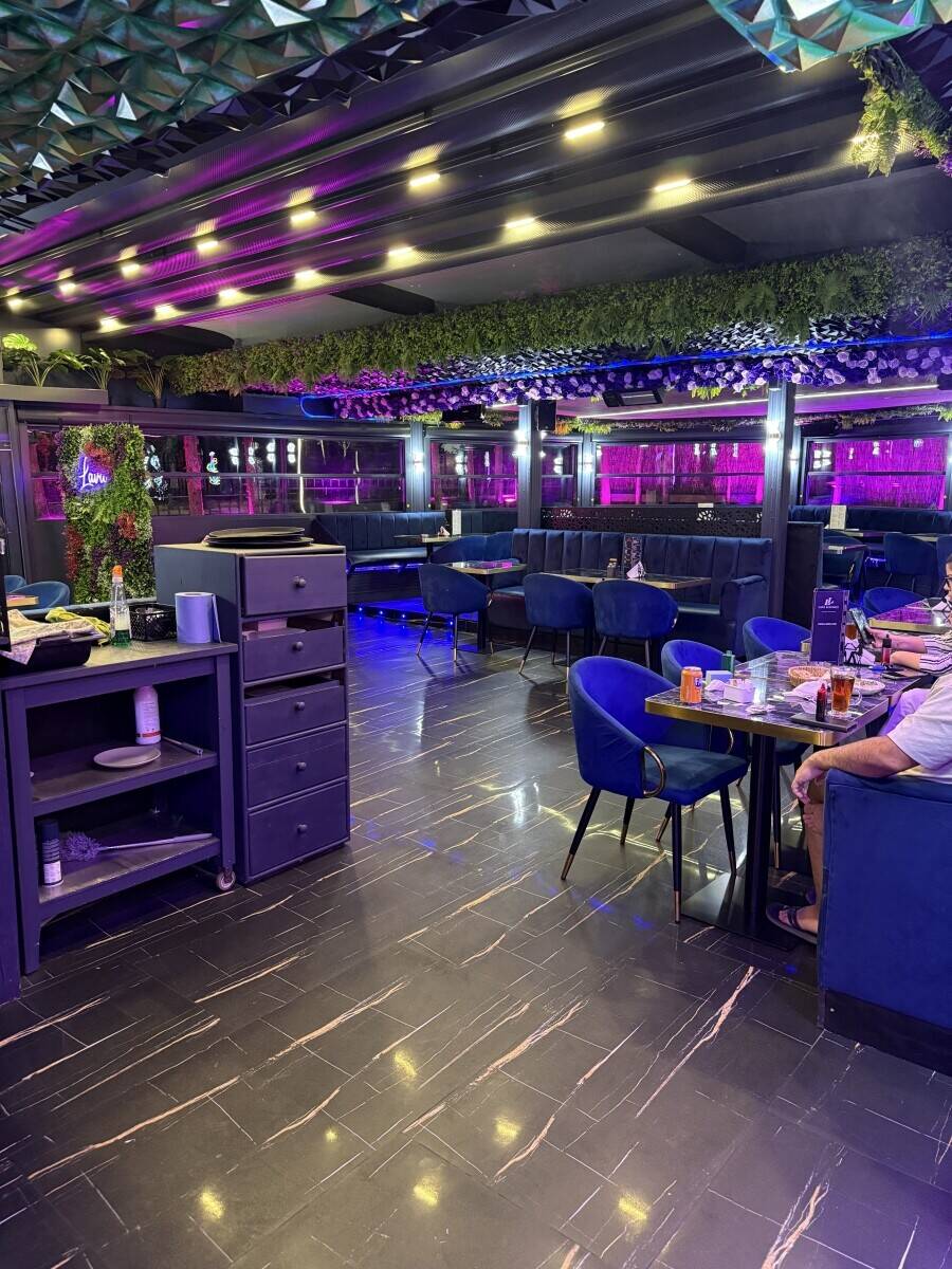 Mediterranean restaurant and shisha lounge for sale in South London Photo 7