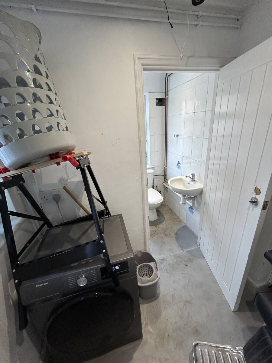 Barbershop For Sale Finchley