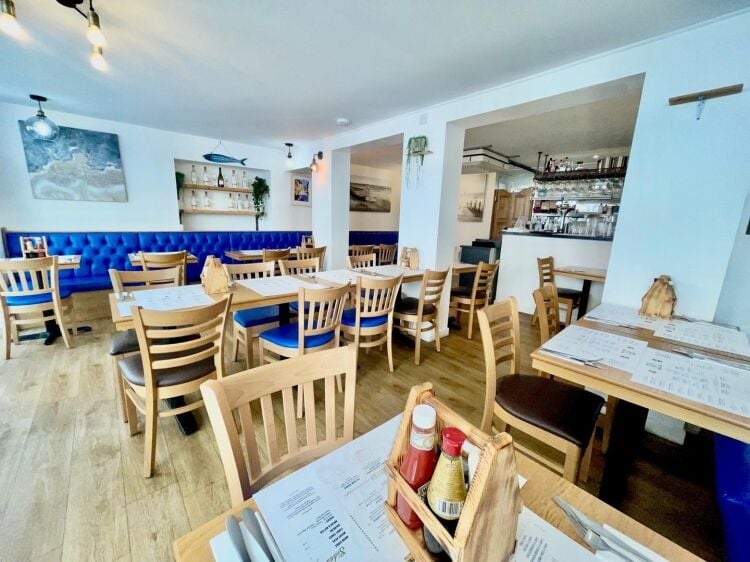 Leasehold Fish & Chip Restaurant Located In St Ives, Cornwall Photo 6