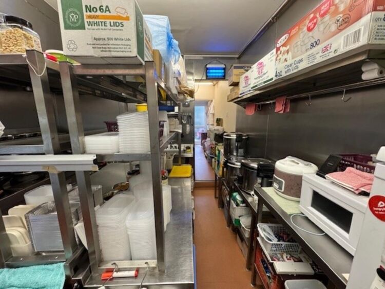 Leasehold Chinese Takeaway Located In Stirchley, Birmingham Photo 6