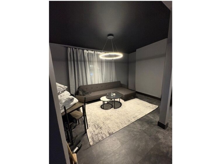 Ink-Credible Opportunity: Trendy Tattoo Studio in London Up for Grabs! Photo 6