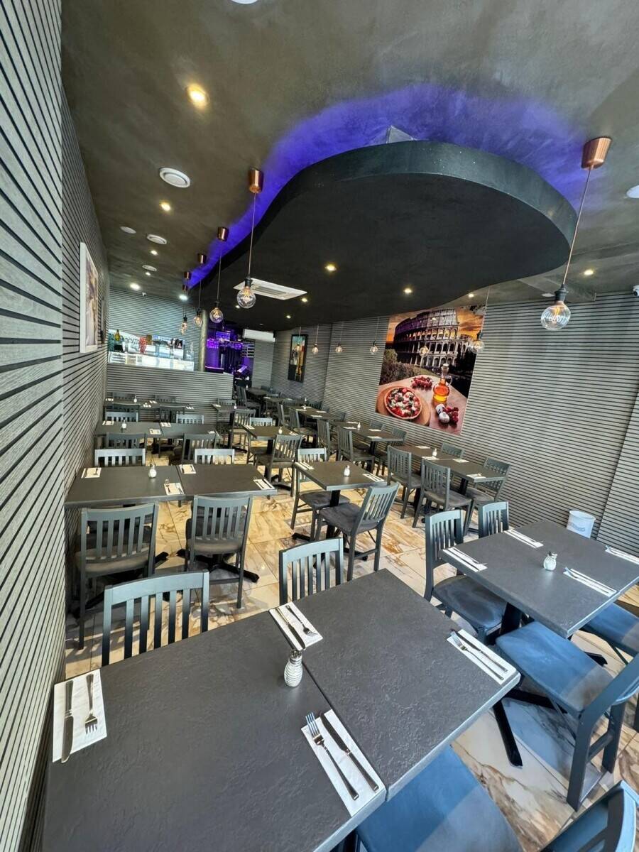 Italian restaurant for sale in Winchmore Hill, London Photo 5