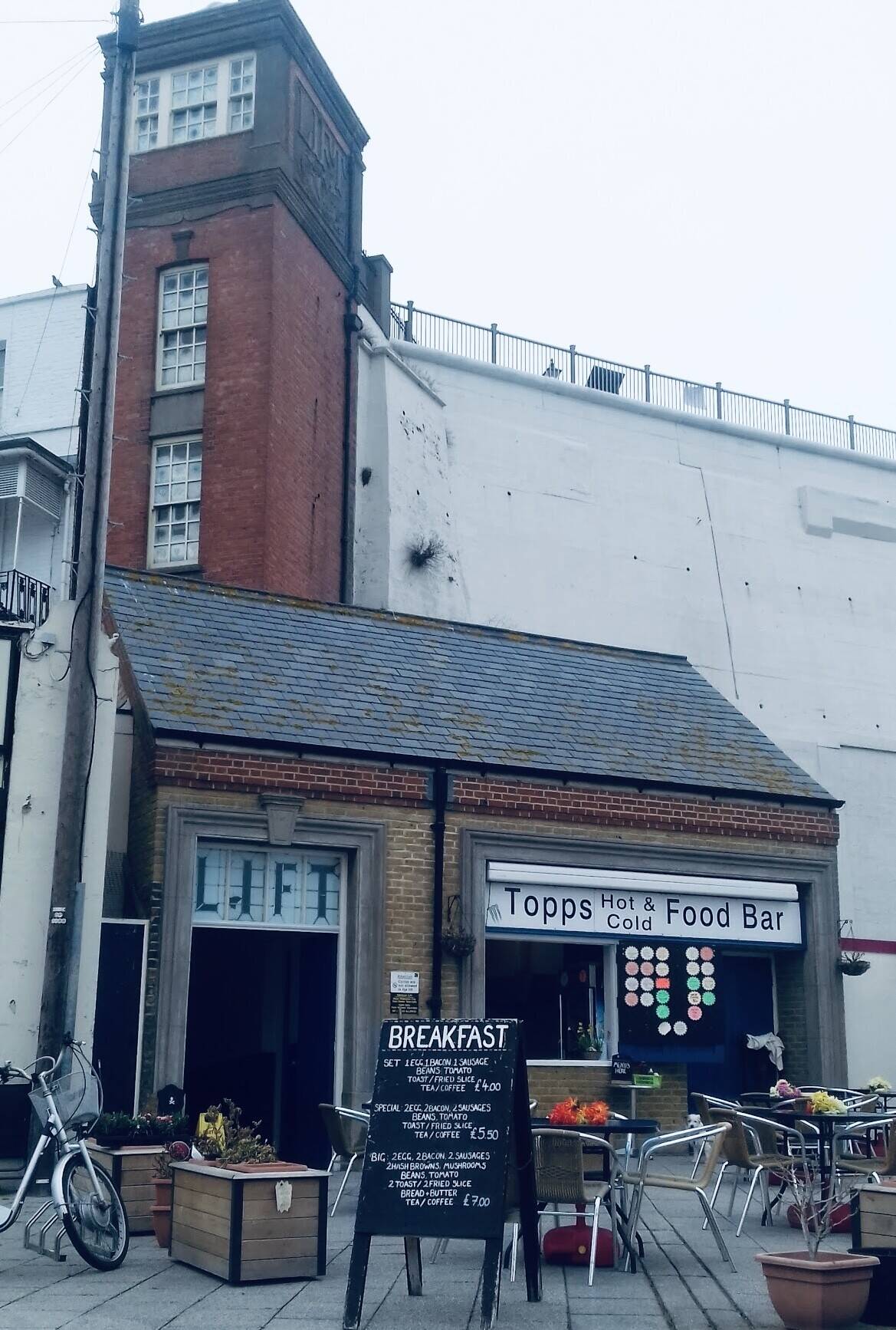 Prime Seafront Caf&eacute;/Takeaway Business For Sale &ndash; Incredible Location & Opportunity Photo 6