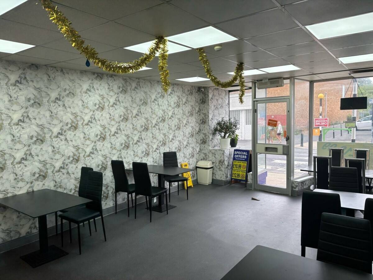 Well-known, Fully Fitted Hot Foot Takeaway Business, with 3-bedroom residential accommodation