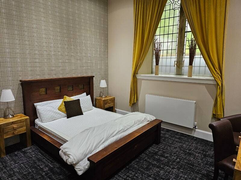 Superb Wedding Venue with rooms in Beith, Ayrshire, within a beautiful converted church. Photo 6