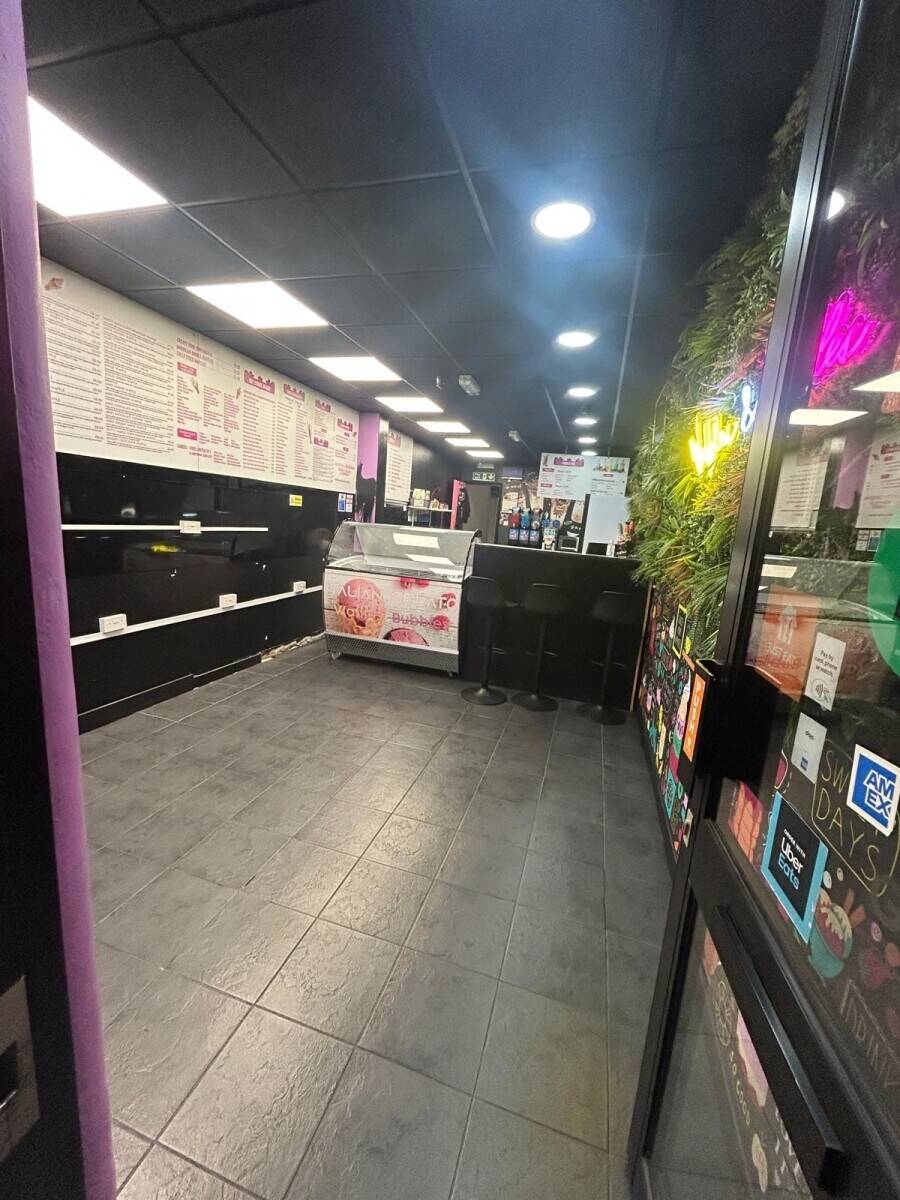 Dessert Cafe in Bromley London